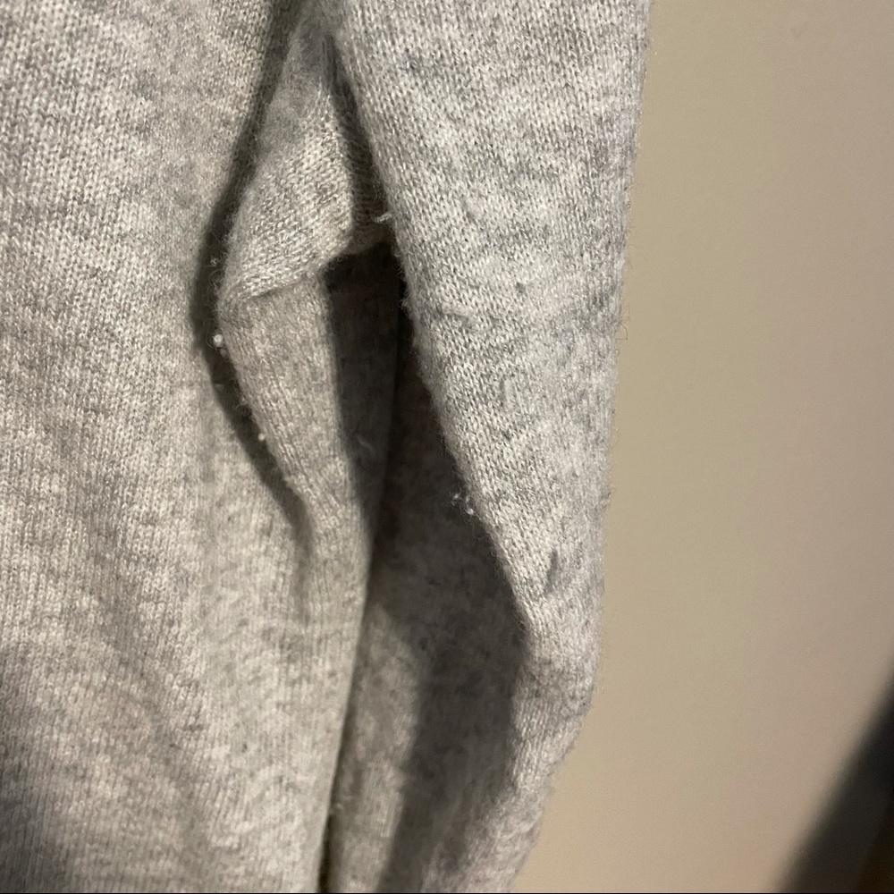 Cashmere Charter Club Grey Sweater - Picture 2 of 6